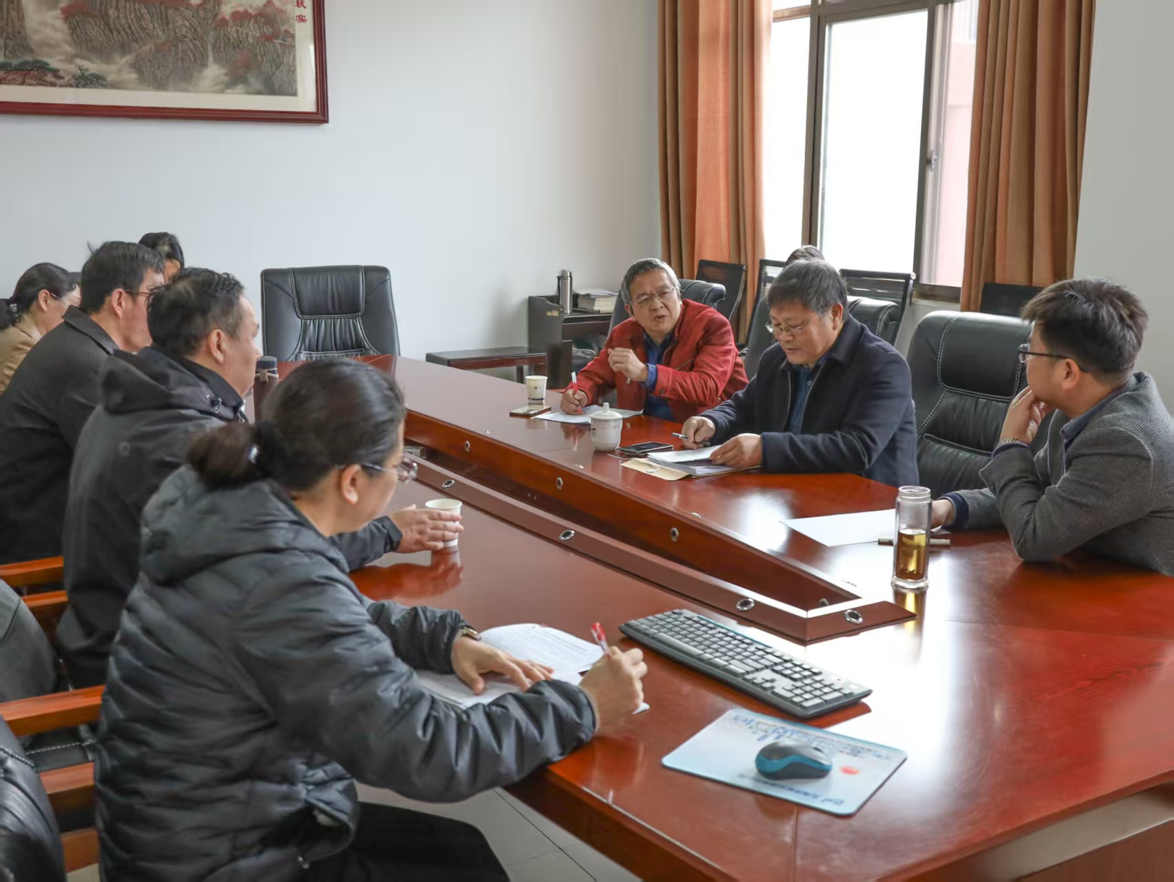 e5b7339e18d44b559cb87e105cb669dd.jpg e5b7339e18d44b559cb87e105cb669dd.jpg